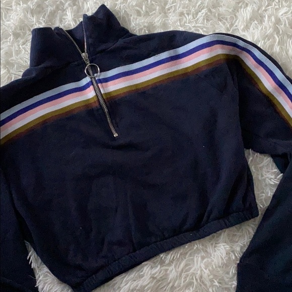 Vintage Inspired Cropped Sweater w/ Racing Stripes - Picture 1 of 2